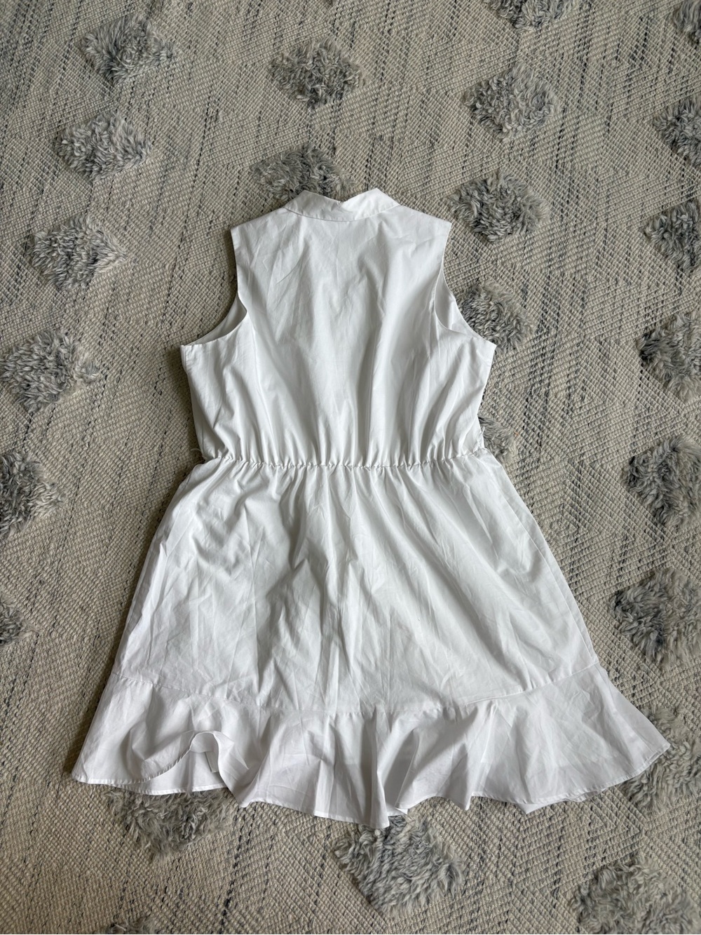 Dress - Picture 2 of 6